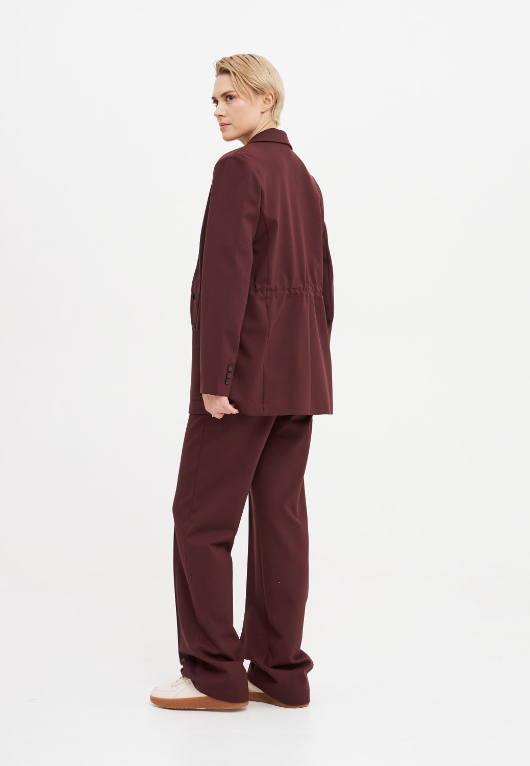 Straight Knit Trousers with Creases